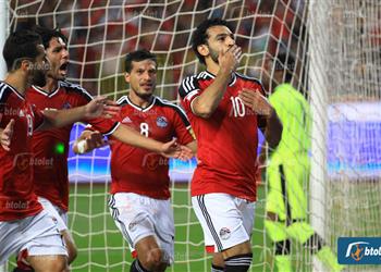 المنتخب الوطني يطير إلى أوغندا بطائرة خاصة