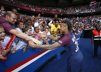 بالفيديو باريس سان جيرمان يستقبل نيمار ويحصد أول ثلاثة نقاط أمام أميان