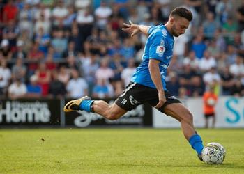 وست هام يخطف لاعب شاب من منافسيه المحليين