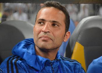 مؤمن سليمان الحسد وراء تراجع سموحة والزمالك لم يفاوض محارب