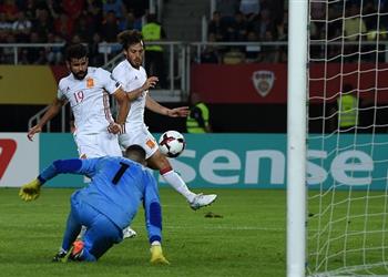 تصفيات المونديال سيلفا وكوستا يقودان إسبانيا لعبور مقدونيا