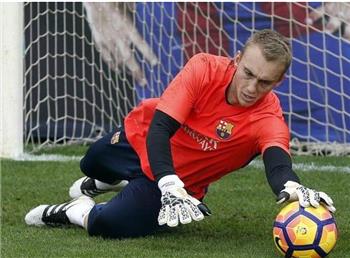 عودة المصابيين برشلونة يستعيد رافيينا وسيليسين أمام غرناطة