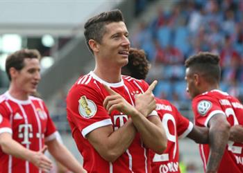 بايرن ميونخ يكتسح كيمنيتسر بمهرجان أهداف ويحسم التأهل