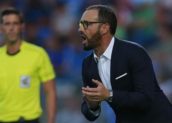 مدرب خيتافي يقارن بين ميسي ورونالدو قبل مواجهة برشلونة