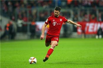 تصريحات تشابي ألونسو يتوقع فوز ليفربول على مانشستر يونايتد في الكلاسيكو