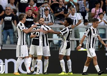 لاعبي اليوفنتوس يسيطرون على التشكيل المثالي للجولة الأولي من الكالتشيو