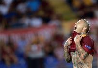 تصريحات ناينجولان النقص العددي والمخاطرة أدت إلى الهزيمة