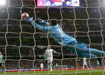 أخبار نافاس سيظل الحارس الأول لريال مدريد حتى موعد اتخاذ القرار بشأنه