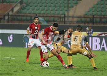 أرقام_بطولات الاهلى يعود للانتصارات المحلية بثنائية في الانتاج أزارو يواصل التهديف و عاشور ي عيد سيطرة الوسط