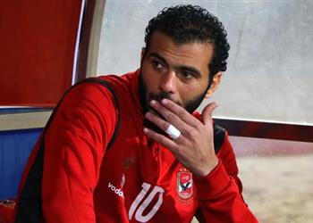 أيمن يونس الأهلي يريد اعتزال متعب