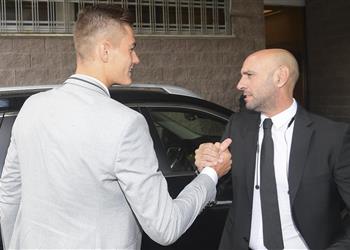 هدف يوفنتوس يخضع للفحص الطبي في روما