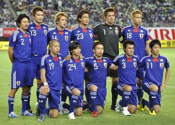 تعقد موقف السعودية بعد فوز اليابان على أستراليا في تصفيات المونديال