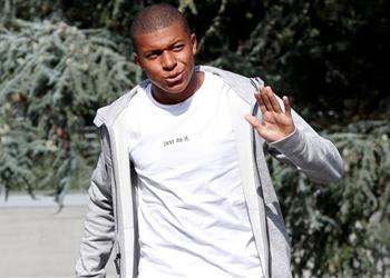 ختام_الميركاتو آس مبابي ينتقل رسمي ا إلى باريس سان جيرمان