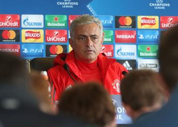 مورينيو العودة إلى دوري الأبطال أمر طبيعي وأشعر بالضعف بدون فيلايني