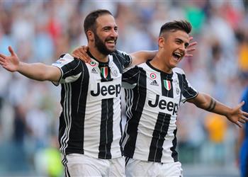 ديبالا يدعم هيجوايين ويرفض المقارنة مع ميسي