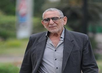 القيعي ساخر ا كان يجب على عبدالحفيظ إهانة الحكم حتى لا يعاقب