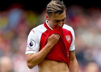 أوزيل يحدد وجهته المقبلة بعد أرسنال