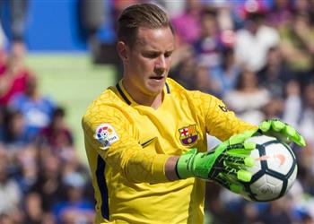 شتيجن يشكو من سوء أرضية ملعب خيتافي