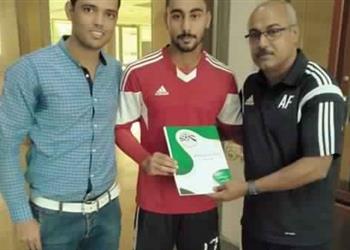 رسمي ا حارس الأهلي ينضم إلى طلائع الجيش