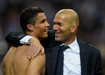 زيدان سعيد بعودة رونالدو ويكشف عن رأيه في أزمة كافاني ونيمار