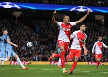 تقرير مبابي أفضل من ميسي ورونالدو في عمر الـ18 عاما