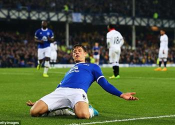 باركلي يوجه صدمة قوية لإيفرتون