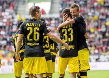 بوروسيا دورتموند يعزز صدارته للبوندسليجا بفوزه على أوجسبورج