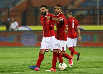 جلسة خاصة مع متعب قبل مران الأهلي