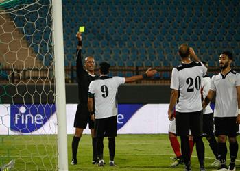 صلاح أمين عانيت من دفاع الأهلي ونستفز لاعب أوغندا بـ المونديال