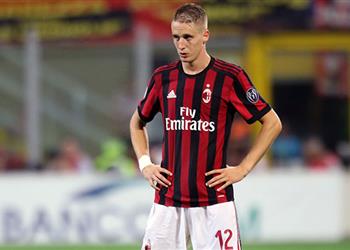 كونتي يطمئن جماهير ميلان بشأن حالته