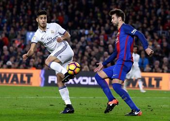 ريال مدريد يتجنب معارك المنافسين لضم موهبته