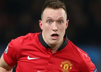 تقارير الميركاتو مورينيو يرغب في الاحتفاظ بخدمات جونز الموسم المقبل