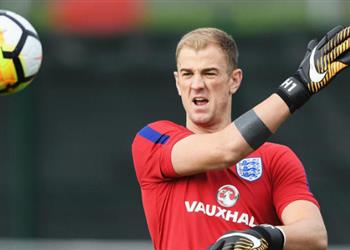 هارت سعيد بتأهل إنجلترا للمونديال ولا ألتفت للمنتقدين