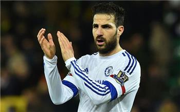 تقارير الميركاتو فابريجاس يبحث عن منزل في ميلان تمهيدا لإنتقاله للروسونيري