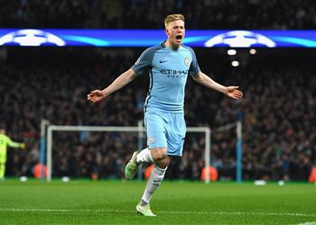 دي بروين نسعى للفوز على نابولي للتأهل للأدوار الإقصائية