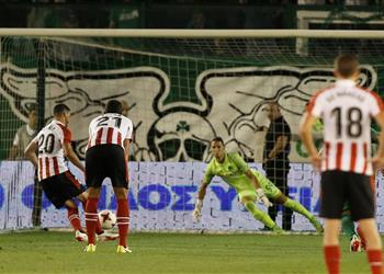 أدوريز يقود بيلباو لقلب الطاولة على باناثينايكوس بثلاثية فى الدوري الأوروبي