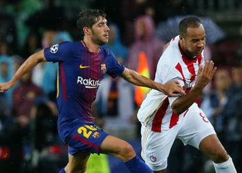 روبيرتو يبرر رد فعل بيكيه ويعلق على مئوية ميسي