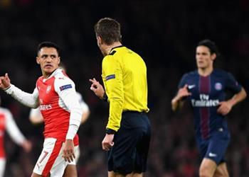 تصريحات كافاني ي رحب بانتقال سانشيز إلى باريس سان جيرمان