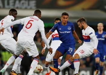 إيفرتون يواصل السقوط بخسارة جديدة من ليون بالدوري الأوروبي