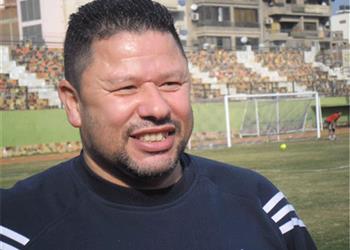 رضا عبدالعال ينصح البدري باستغلال أحمد فتحي على حساب ربيعة