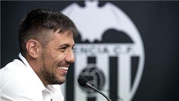 تصريحات حارس فالنسيا برشلونة كان يرغب في ضمي