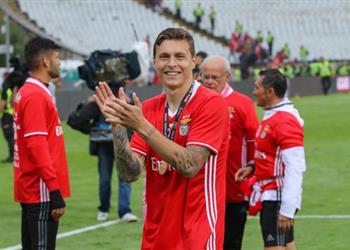 تقارير الميركاتو مانشستر يونايتد يحسم صفقة ليندلوف والفحص الطبي الأسبوع المقبل