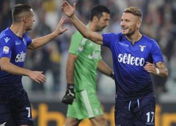 منافس جديد لميسي وديبالا على الحذاء الذهبي