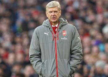 فينجر يفتح الباب أمام نجميه للرحيل في يناير