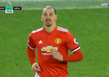 إبراهيموفيتش يظهر لأول مرة أمام نيوكاسل