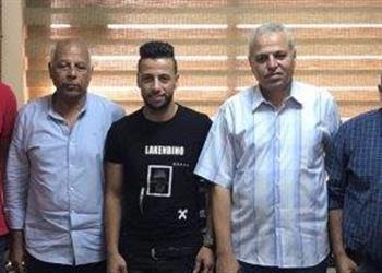 رسمي ا سموحة يضم ظهير الإنتاج الحربي