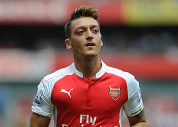 فينجر يستقر على بديل أوزيل