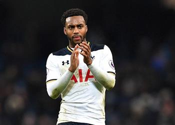 مدافع توتنهام يعترف بالـ تدخين لغيابه عن ديربي لندن