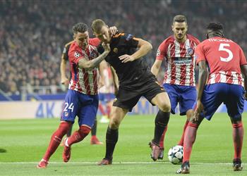 راديو ماركا يوضح هل يستحق روما ركلة جزاء ضد أتلتيكو مدريد