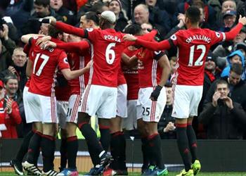 نجم مانشستر يونايتد يعلن خضوعه لعملية في القلب